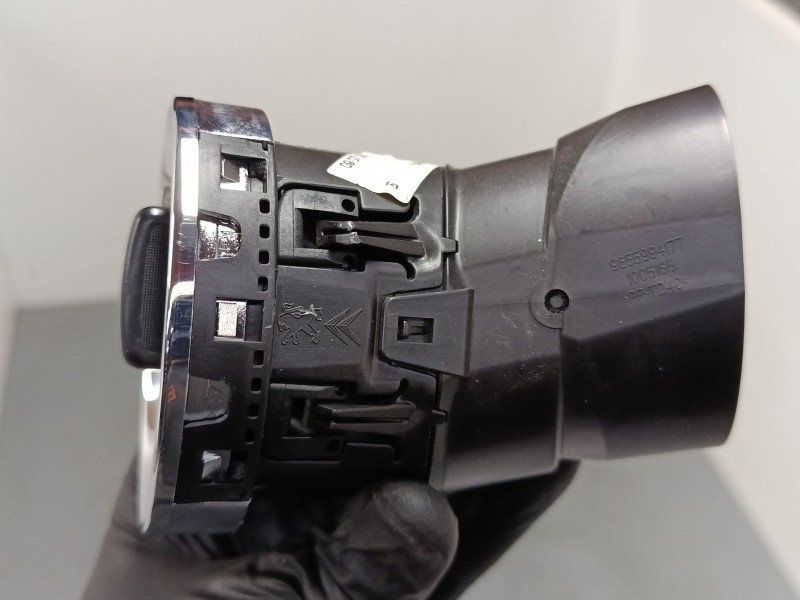 Recambio de aireador central derecho para peugeot 3008 i monospace (0u_) 2.0 hdi referencia OEM IAM 9655994177  