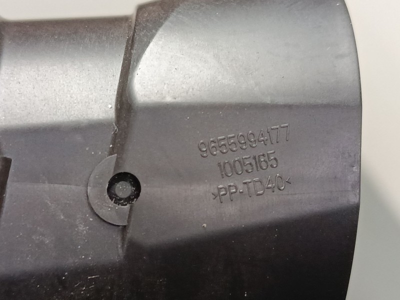 Recambio de aireador central derecho para peugeot 3008 i monospace (0u_) 2.0 hdi referencia OEM IAM 9655994177  