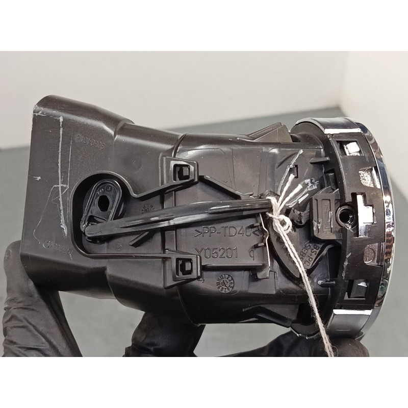 Recambio de aireador central derecho para peugeot 3008 i monospace (0u_) 2.0 hdi referencia OEM IAM 9655994177  