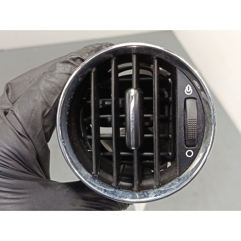 Recambio de aireador central izquierdo para peugeot 3008 i monospace (0u_) 2.0 hdi referencia OEM IAM 9655994277  