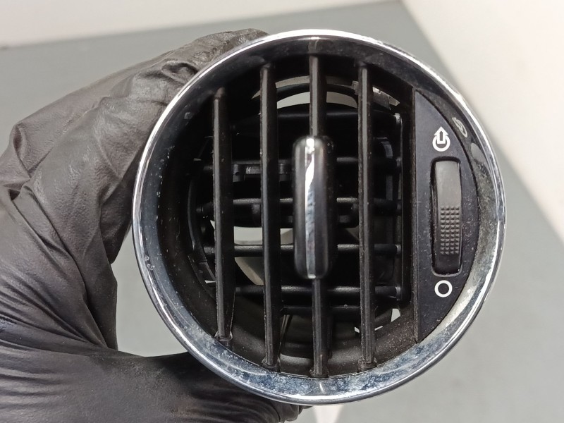 Recambio de aireador central izquierdo para peugeot 3008 i monospace (0u_) 2.0 hdi referencia OEM IAM 9655994277  