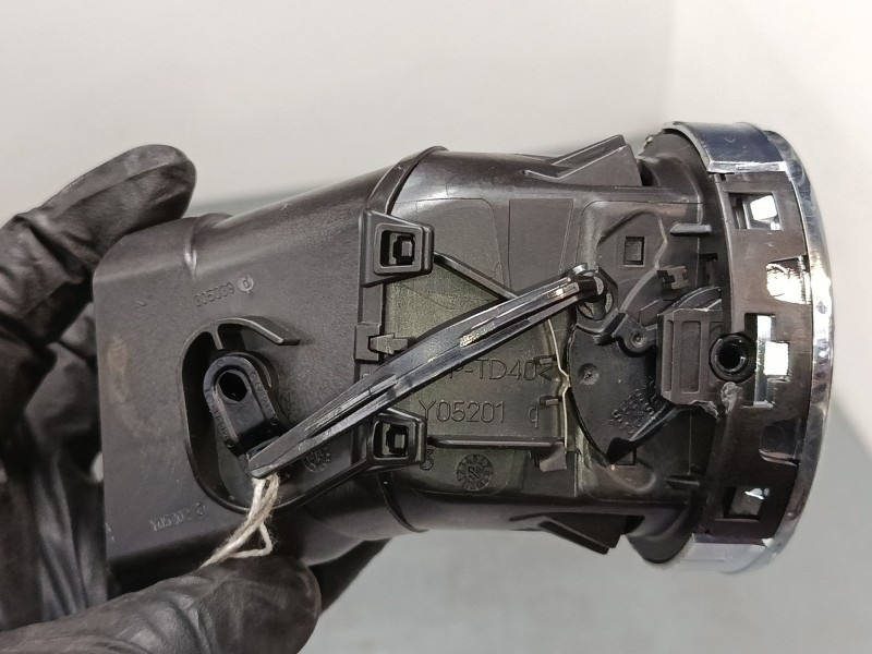 Recambio de aireador central izquierdo para peugeot 3008 i monospace (0u_) 2.0 hdi referencia OEM IAM 9655994277  