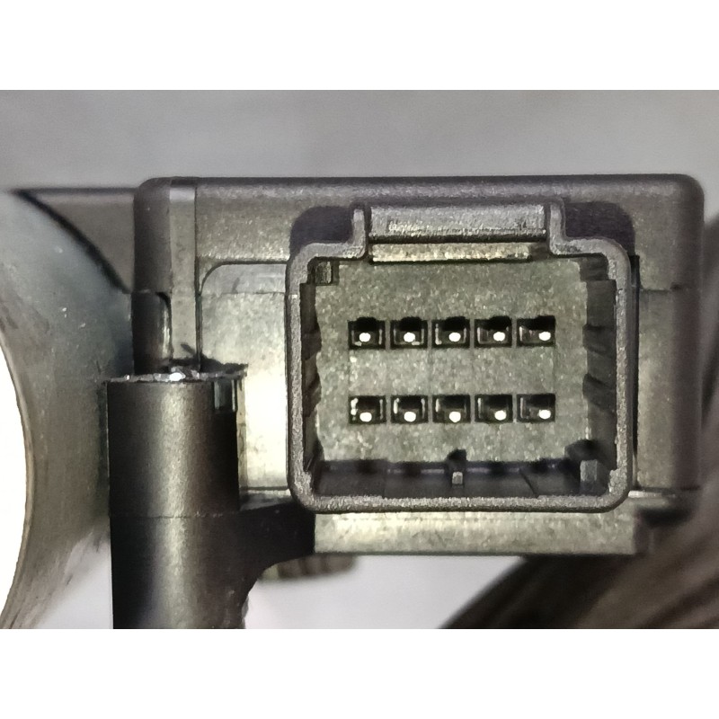 Recambio de motor techo solar para peugeot 3008 i monospace (0u_) 2.0 hdi referencia OEM IAM 2223284A  