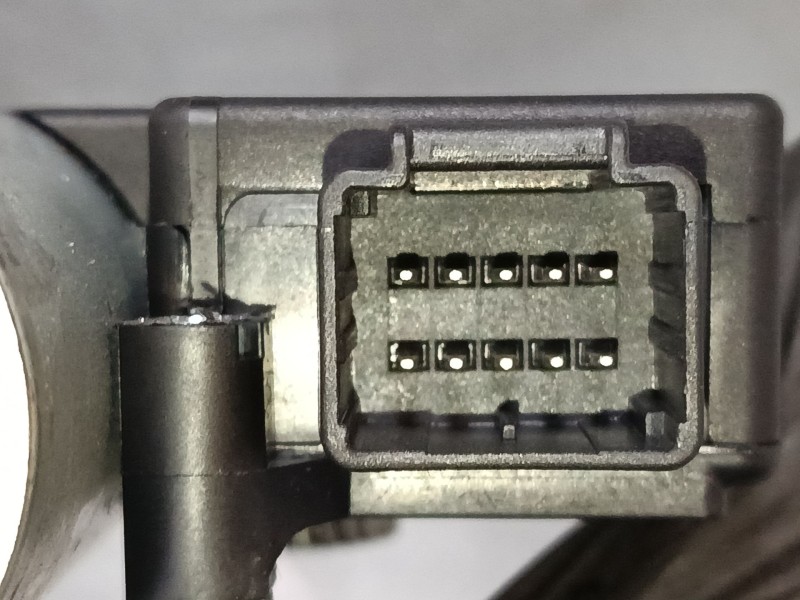 Recambio de motor techo solar para peugeot 3008 i monospace (0u_) 2.0 hdi referencia OEM IAM 2223284A  