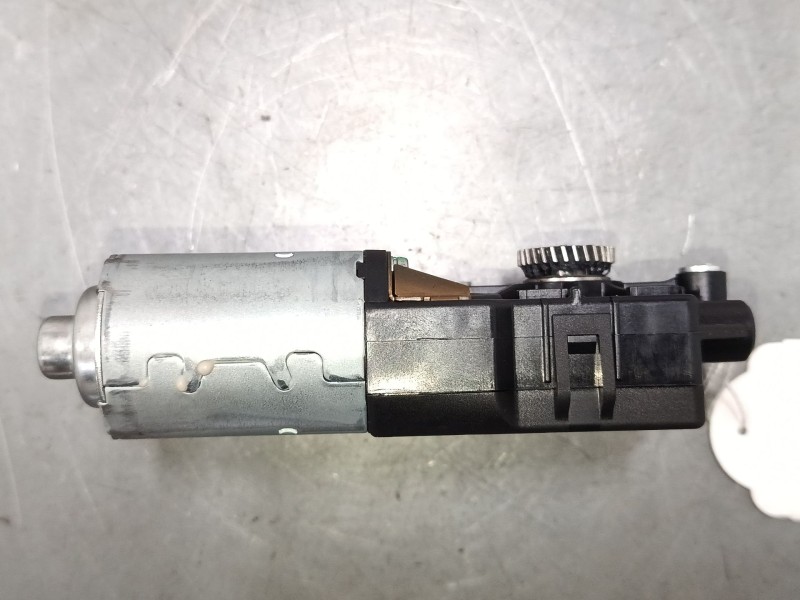 Recambio de motor techo solar para peugeot 3008 i monospace (0u_) 2.0 hdi referencia OEM IAM 2223284A  