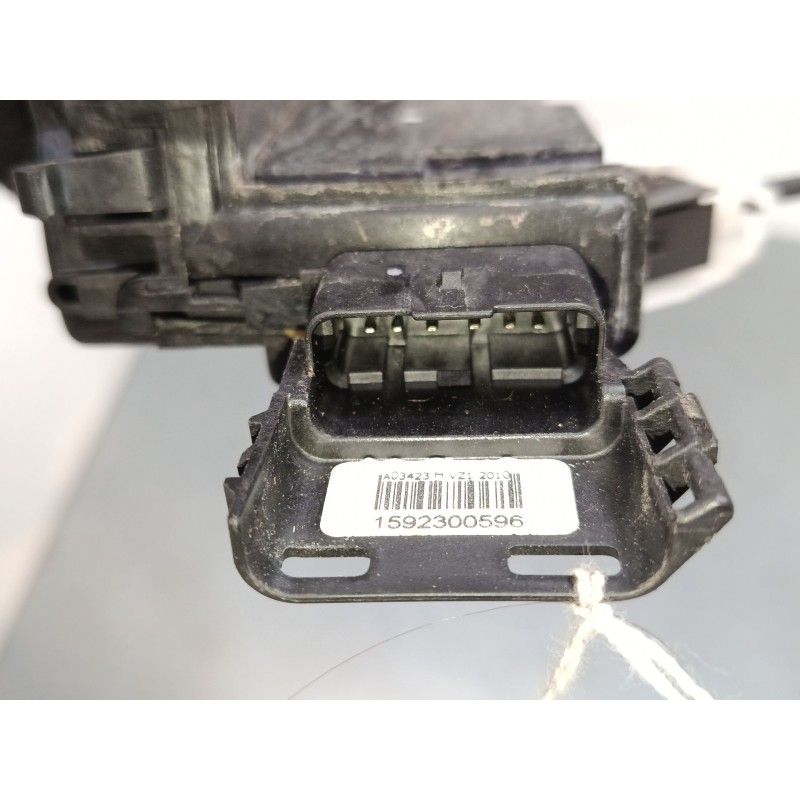 Recambio de cerradura puerta delantera derecha para peugeot 3008 i monospace (0u_) 2.0 hdi referencia OEM IAM 732293  