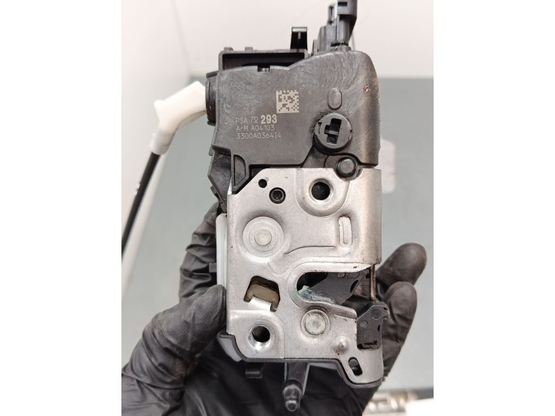 Recambio de cerradura puerta delantera derecha para peugeot 3008 i monospace (0u_) 2.0 hdi referencia OEM IAM 732293  