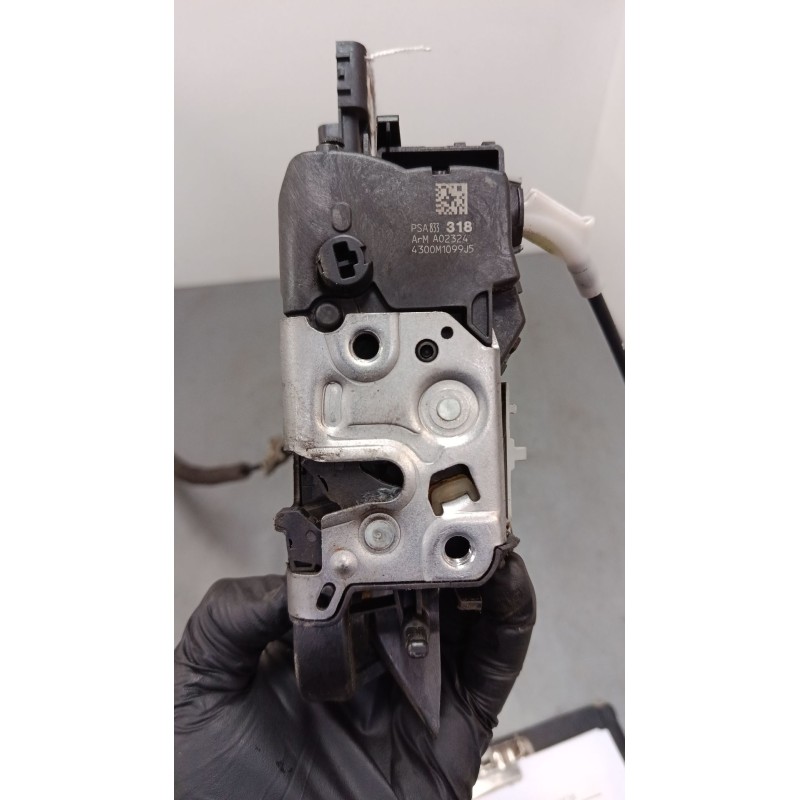 Recambio de cerradura puerta delantera izquierda para peugeot 3008 i monospace (0u_) 2.0 hdi referencia OEM IAM 833318  