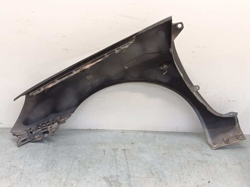 Recambio de aleta delantera derecha para peugeot 307 cc (3b) 2.0 16v referencia OEM IAM   