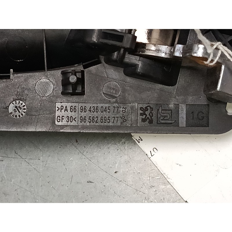 Recambio de maneta interior delantera izquierda para peugeot 307 cc (3b) 2.0 16v referencia OEM IAM 9643604577 9658269577 