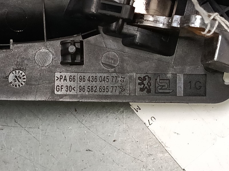 Recambio de maneta interior delantera izquierda para peugeot 307 cc (3b) 2.0 16v referencia OEM IAM 9643604577 9658269577 