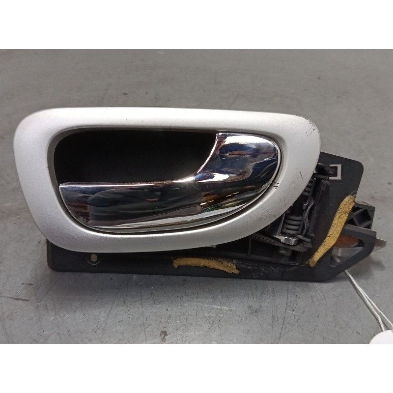Recambio de maneta interior delantera derecha para peugeot 307 cc (3b) 2.0 16v referencia OEM IAM 9643604477 9658269377 
