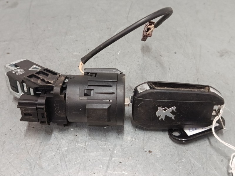 Recambio de clausor para peugeot 2008 i (cu_) 1.6 hdi referencia OEM IAM 9663123380 9673257480 