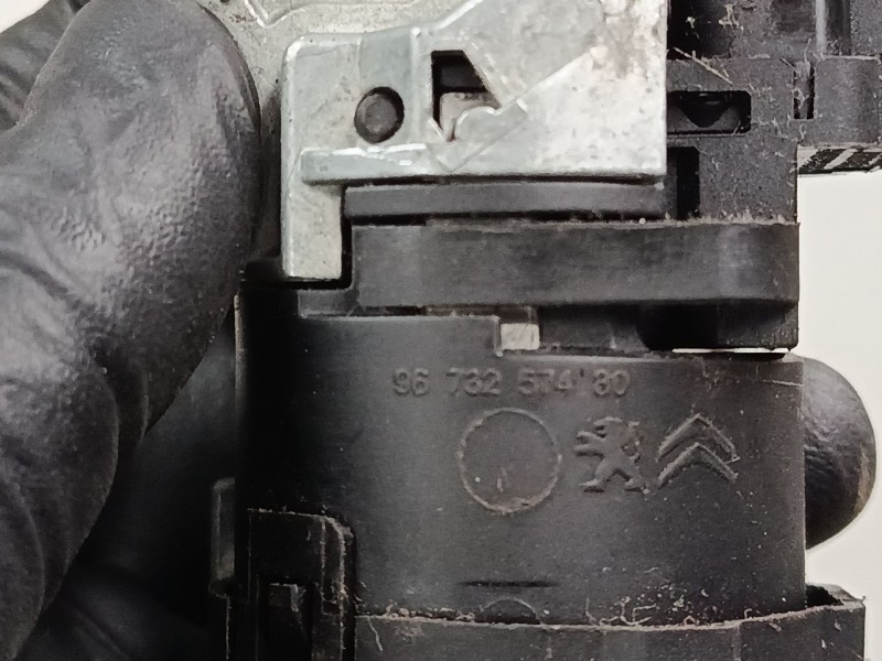 Recambio de clausor para peugeot 2008 i (cu_) 1.6 hdi referencia OEM IAM 9663123380 9673257480 