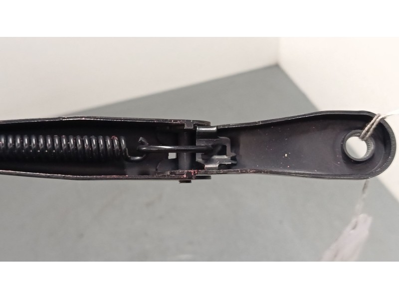 Recambio de brazo limpia delantero izquierdo para peugeot 2008 i (cu_) 1.6 hdi referencia OEM IAM 9673291980  