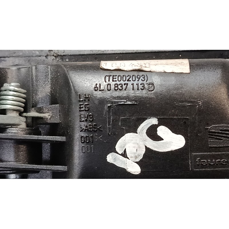 Recambio de maneta interior puerta delantera izquierda para seat ibiza iii (6l1) 1.4 16v referencia OEM IAM 6L0837113D  