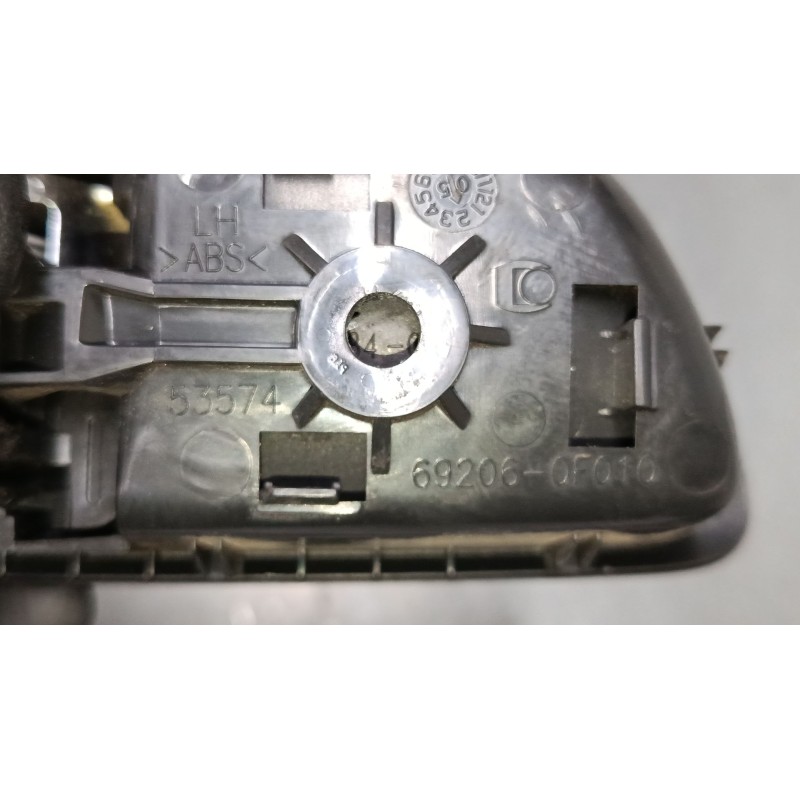 Recambio de maneta interior puerta delantera izquierda para toyota corolla verso (zer_, zze12_, r1_) 2.0 d-4d (cur10_) referenci