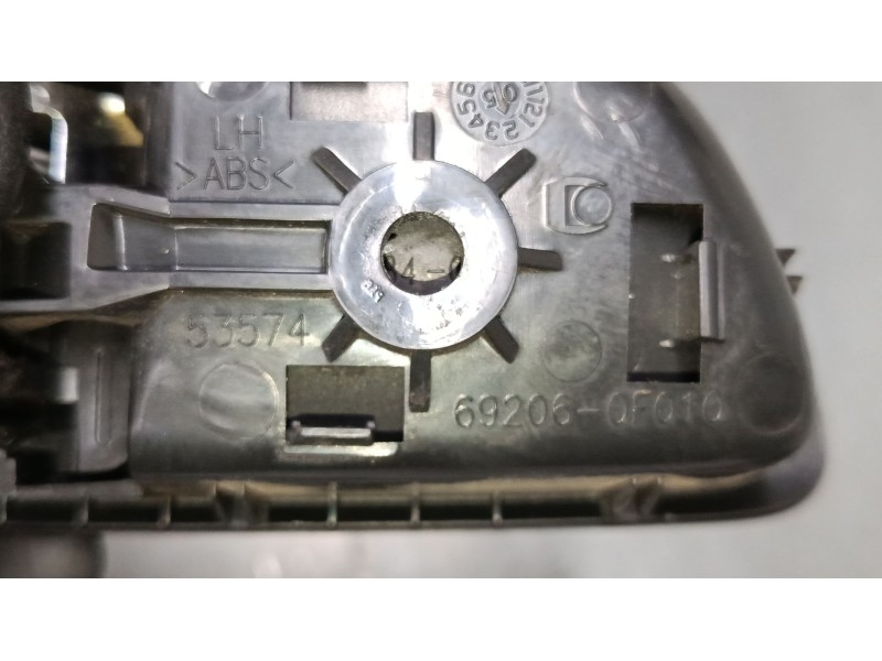 Recambio de maneta interior puerta delantera izquierda para toyota corolla verso (zer_, zze12_, r1_) 2.0 d-4d (cur10_) referenci