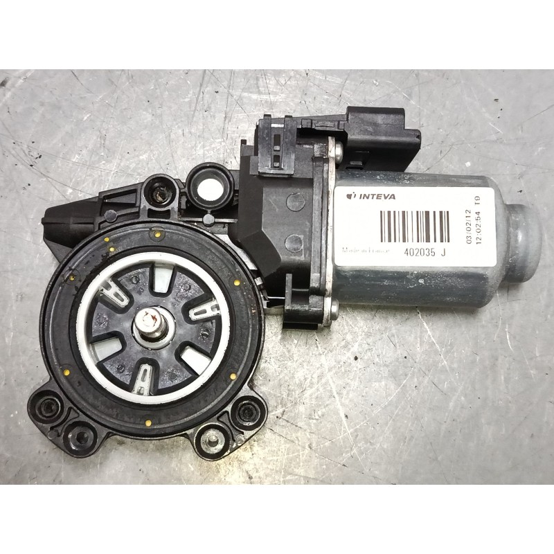 Recambio de motor elevaluna delantero izquierdo para nissan qashqai i (j10, nj10) 1.6 referencia OEM IAM 402035J  