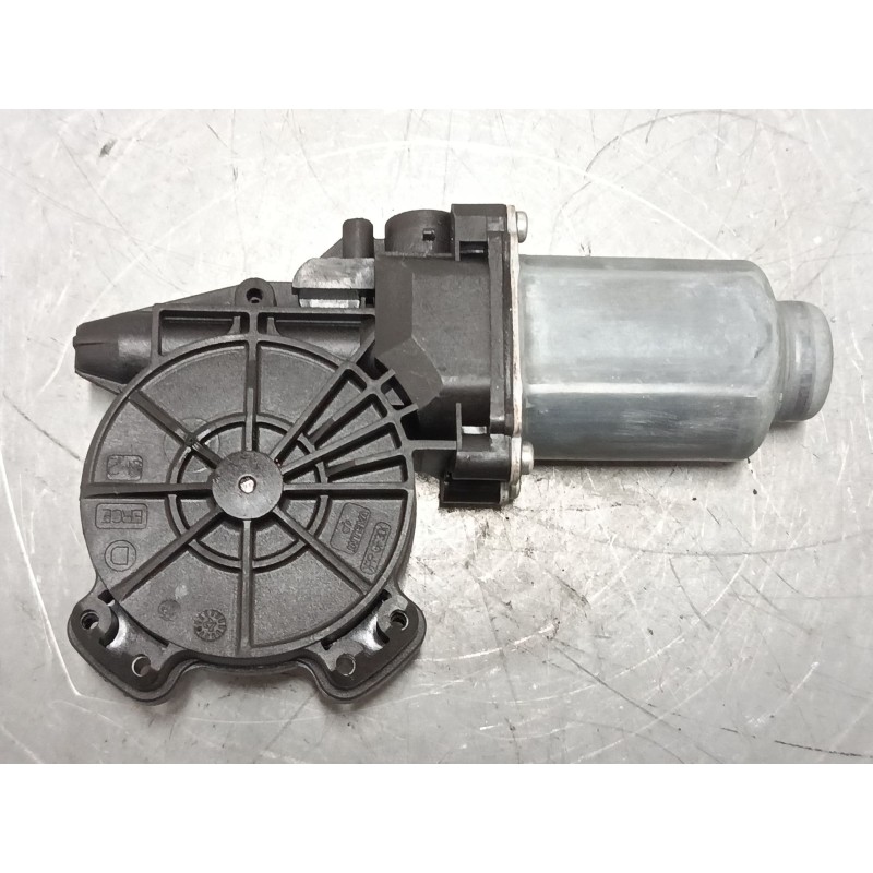 Recambio de motor elevaluna delantero derecho para nissan qashqai i (j10, nj10) 1.6 referencia OEM IAM 402032G  