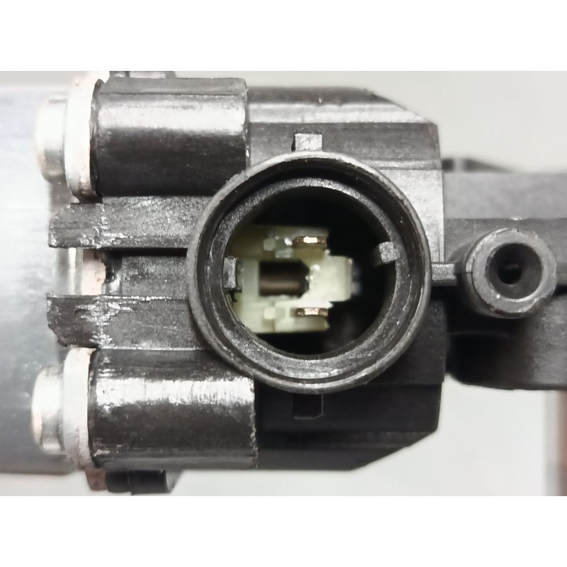 Recambio de motor elevaluna delantero derecho para nissan qashqai i (j10, nj10) 1.6 referencia OEM IAM 402032G  