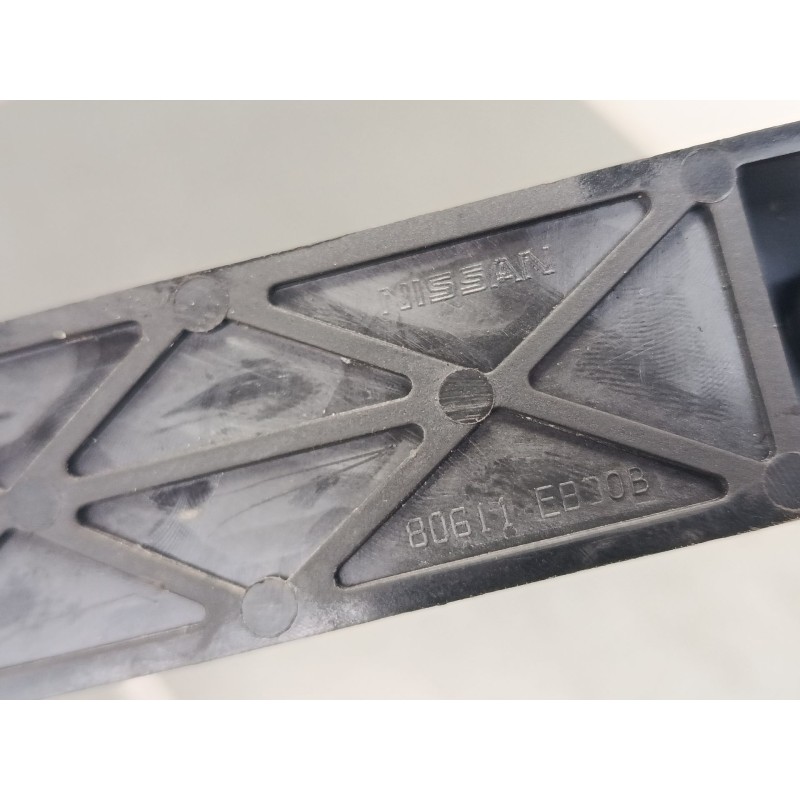 Recambio de maneta exterior puerta trasera izquierda para nissan qashqai i (j10, nj10) 1.6 referencia OEM IAM 80611EB30B  