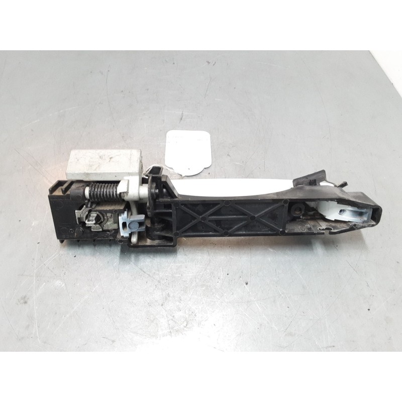 Recambio de maneta exterior puerta delantera izquierda para nissan qashqai i (j10, nj10) 1.6 referencia OEM IAM 80611EB30B  