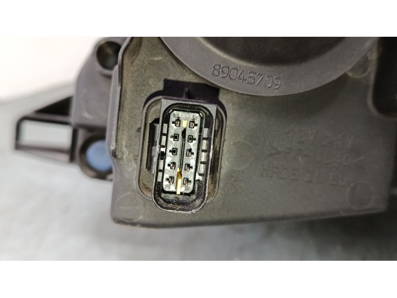 Recambio de faro derecho para peugeot 2008 i (cu_) 1.6 hdi referencia OEM IAM   