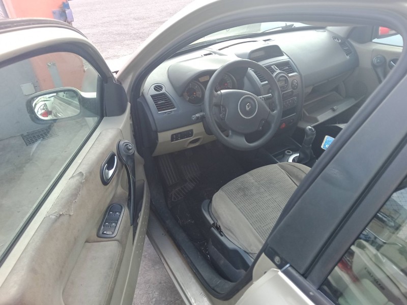 renault megane ii sedán (lm0/1_) del año 2006