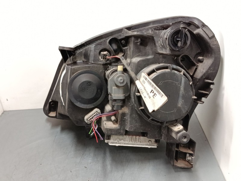 Recambio de faro derecho xenon para nissan qashqai i (j10, nj10) 2.0 dci a las 4 ruedas referencia OEM IAM 26010JD91B  