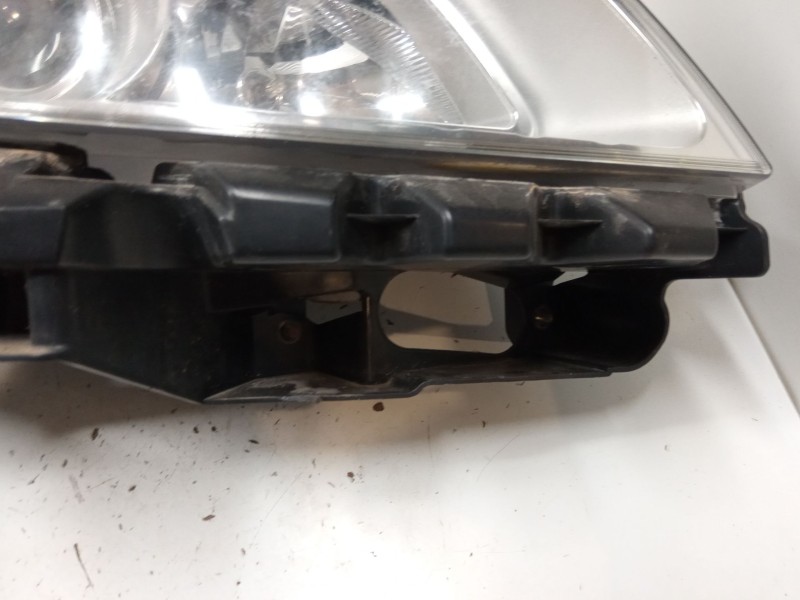 Recambio de faro derecho para renault scénic ii (jm0/1_) 1.9 dci (jm14) referencia OEM IAM   