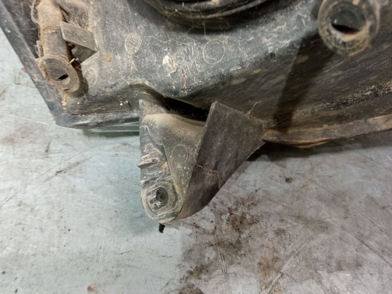 Recambio de faro izquierdo para peugeot partner monospace (5_, g_) 1.9 d referencia OEM IAM 9644150980  