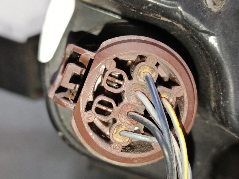 Recambio de faro derecho para fiat 500 c (312_) 1.2 (312cxa1a, 312axa1a) referencia OEM IAM 51795457  