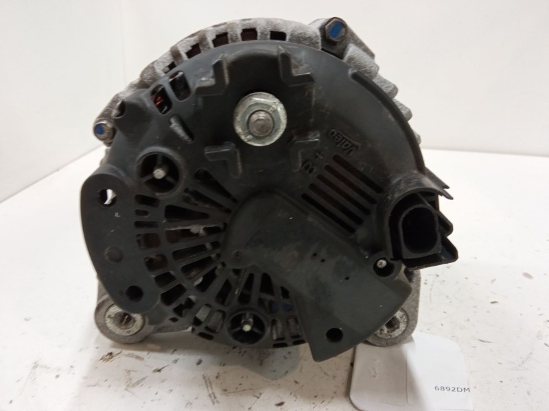 Recambio de alternador para seat toledo iii (5p2) 1.9 tdi referencia OEM IAM TG14C011  