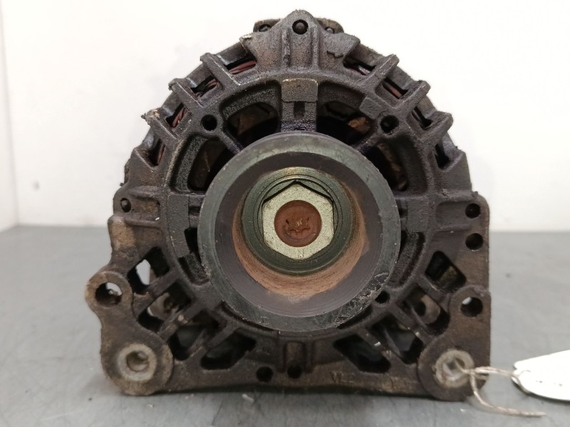 Recambio de alternador para volkswagen new beetle descapotable (1y7) 2.0 referencia OEM IAM 036903028A  