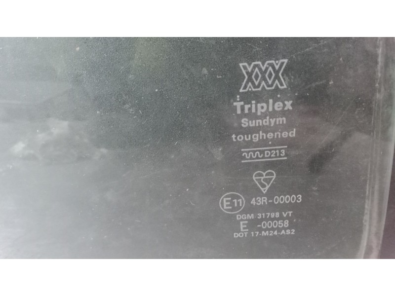 Recambio de luna custodia trasera derecha para jaguar xj (xj40, xj81) 6 3.6 referencia OEM IAM   