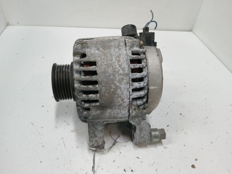 Recambio de alternador para ford fiesta v (jh_, jd_) 1.4 tdci referencia OEM IAM 3S6TAA  