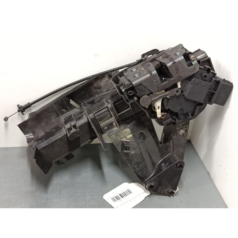 Recambio de cerradura puerta delantera derecha para ford focus ii (da_, hcp, dp) 1.6 tdci referencia OEM IAM   