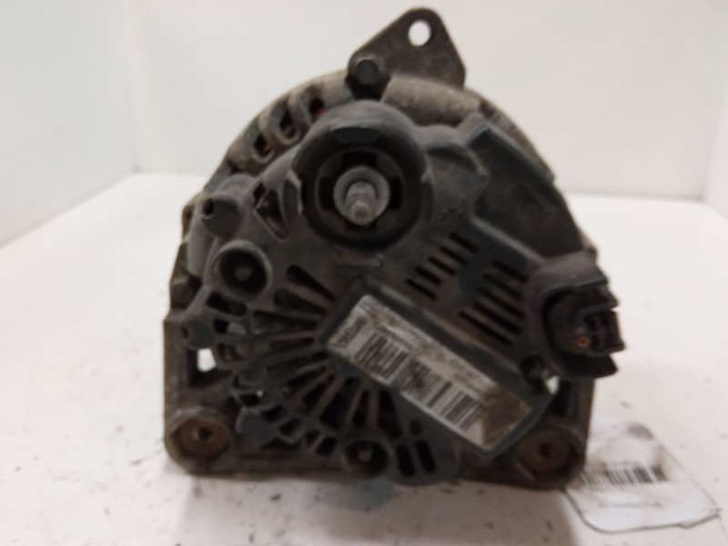 Recambio de alternador para renault scénic ii (jm0/1_) 1.9 dci (jm14) referencia OEM IAM 8200667610 TG11C065 