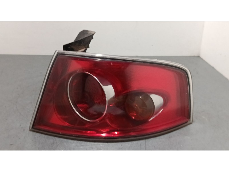 Recambio de piloto trasero derecho para seat ibiza iii (6l1) 1.9 sdi referencia OEM IAM   