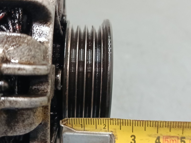 Recambio de alternador para chevrolet aveo / kalos hatchback (t250, t255) 1.2 referencia OEM IAM 96404263  