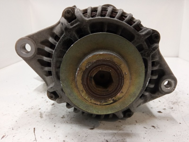 Recambio de alternador para nissan primera hatchback (p12) 2.2 di referencia OEM IAM 23100AD210  