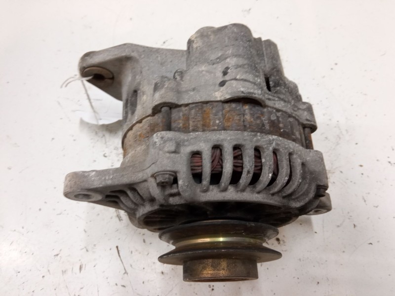 Recambio de alternador para nissan primera hatchback (p12) 2.2 di referencia OEM IAM 23100AD210  