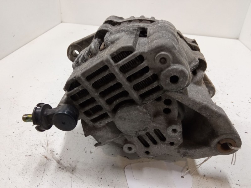 Recambio de alternador para nissan primera hatchback (p12) 2.2 di referencia OEM IAM 23100AD210  