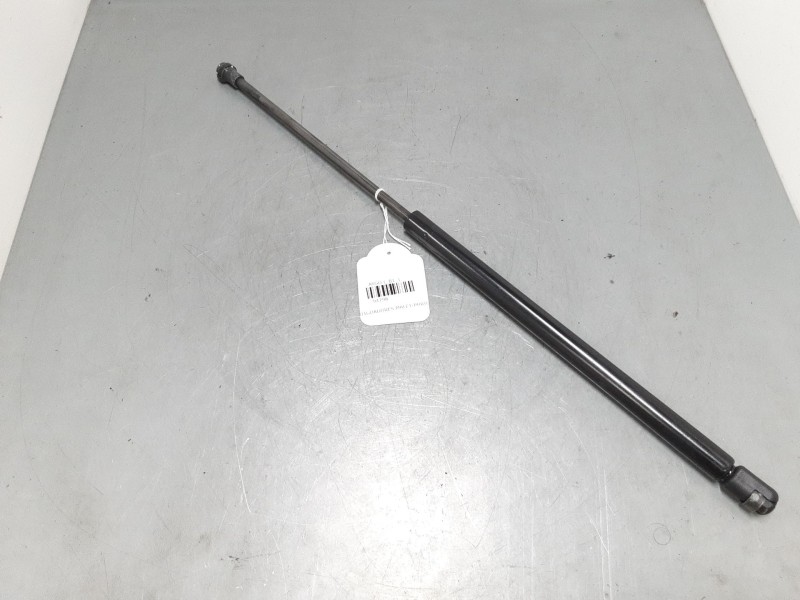 Recambio de amortiguadores malet/porton para toyota aygo (_b1_) 1.0 (kgb10_) referencia OEM IAM 300N  