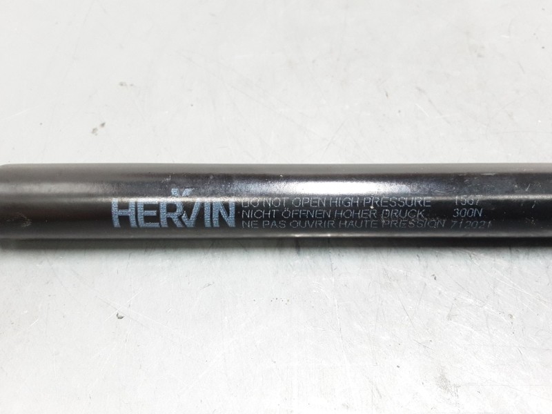 Recambio de amortiguadores malet/porton para toyota aygo (_b1_) 1.0 (kgb10_) referencia OEM IAM 300N  