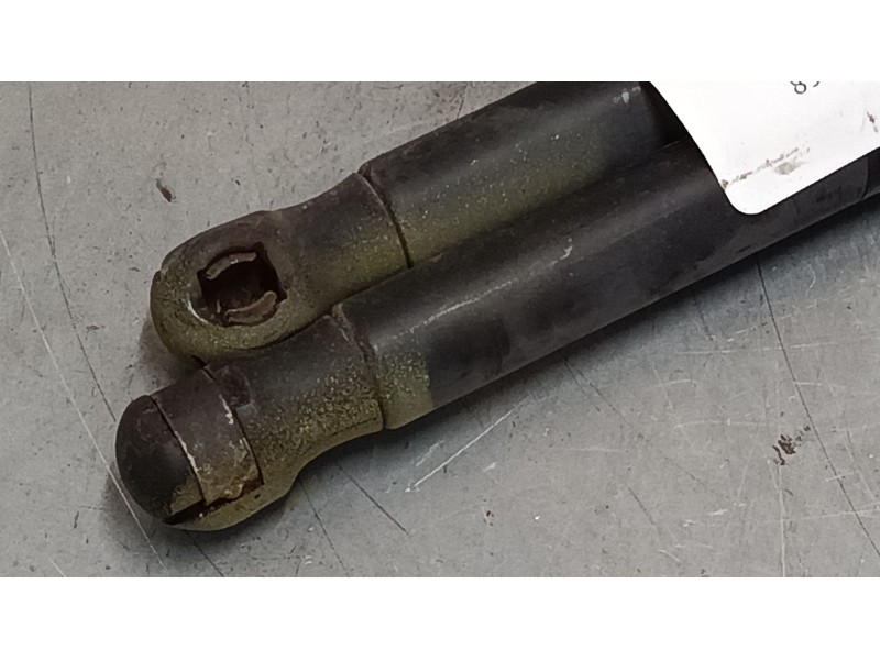 Recambio de amortiguadores malet/porton para seat ibiza iii (6l1) 1.4 16v referencia OEM IAM   