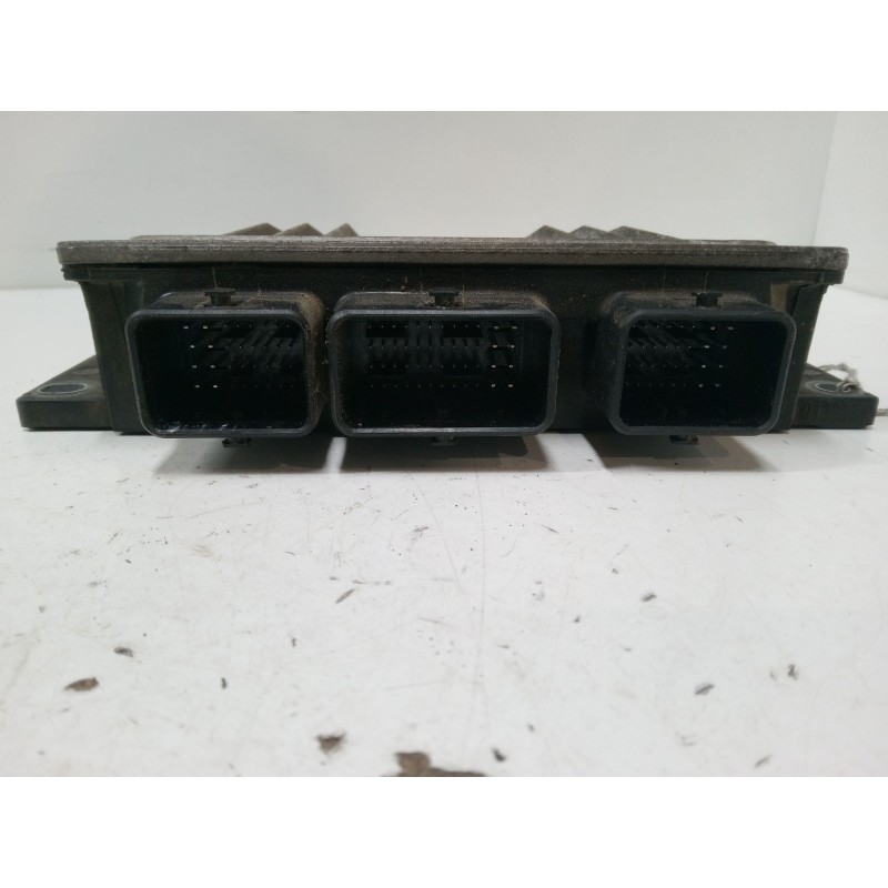 Recambio de centralita motor uce para renault megane ii sedán (lm0/1_) 1.5 dci (lm1f) referencia OEM IAM 8200399038 R0410B034A 8