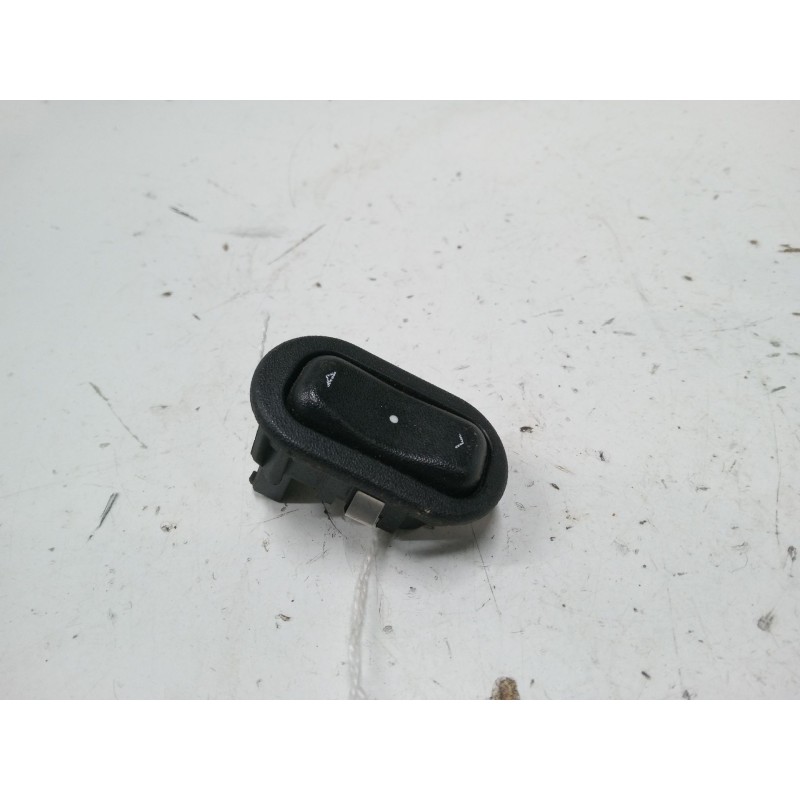 Recambio de mando elevalunas delantero derecho para opel astra g descapotable (t98) 1.6 (f67) referencia OEM IAM   