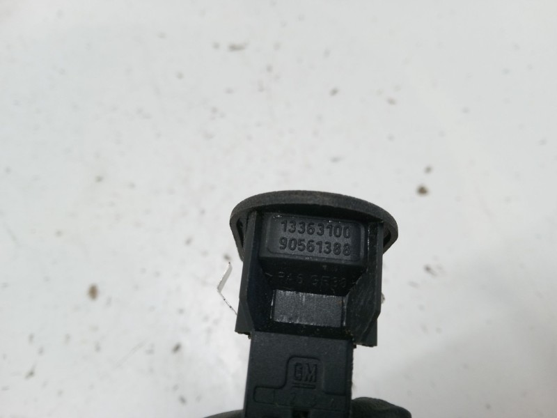 Recambio de mando elevalunas delantero derecho para opel astra g descapotable (t98) 1.6 (f67) referencia OEM IAM   